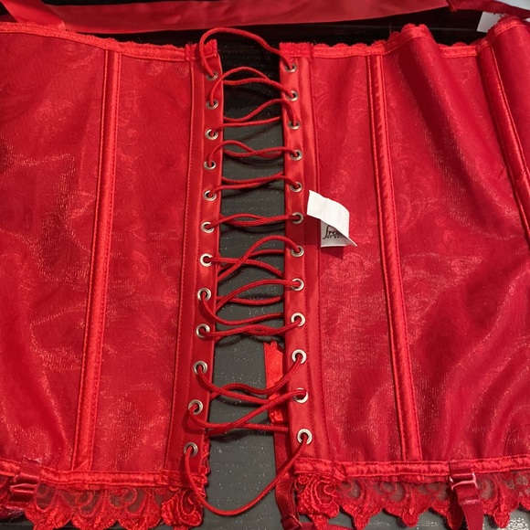 Frederick’s of Hollywood red corset 36 - Picture 7 of 11